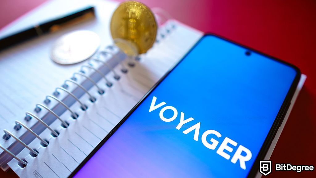 You are currently viewing CFTC Commissioner Criticizes Voyager Digital over Lost Funds